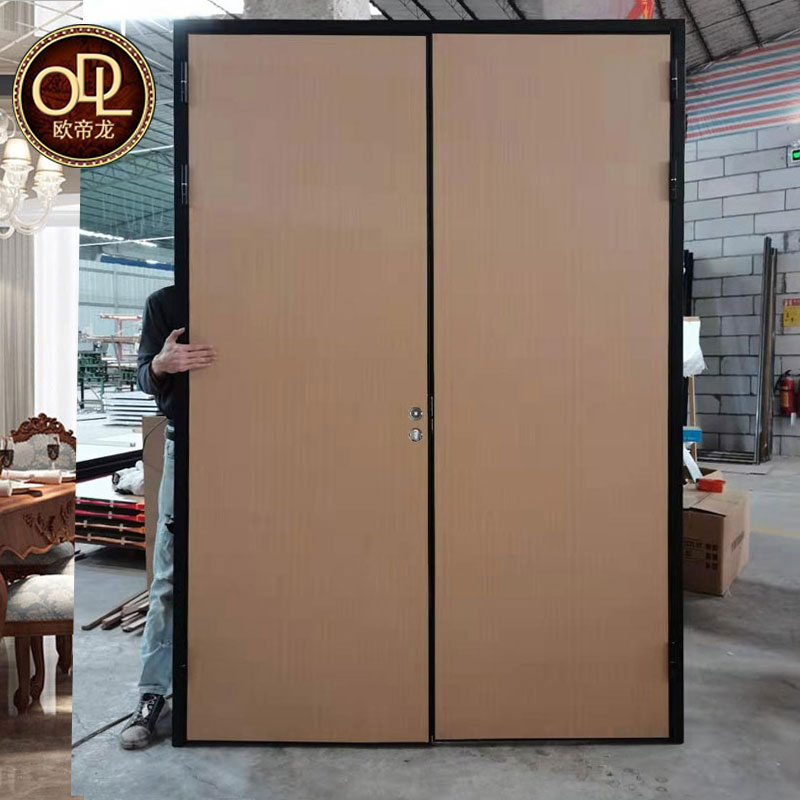 00-1-0.jpg 00-1-0.jpg